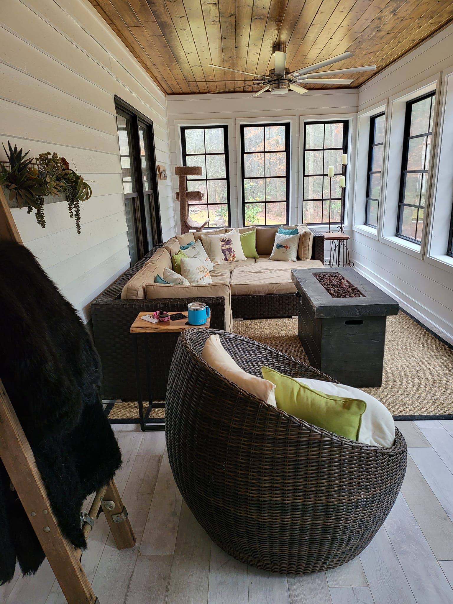 Four-Season Mountain Retreat & Sunroom Addition — photo 3